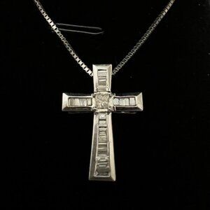 Bailey Banks & Biddle 14K White Gold Diamond Cross Neclace